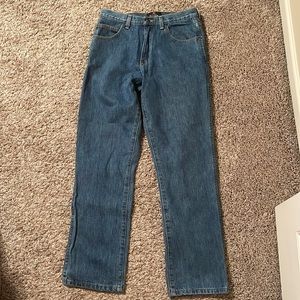 RedHead Mens Jeans. 32 x 32. Gently worn. Classic Fit.